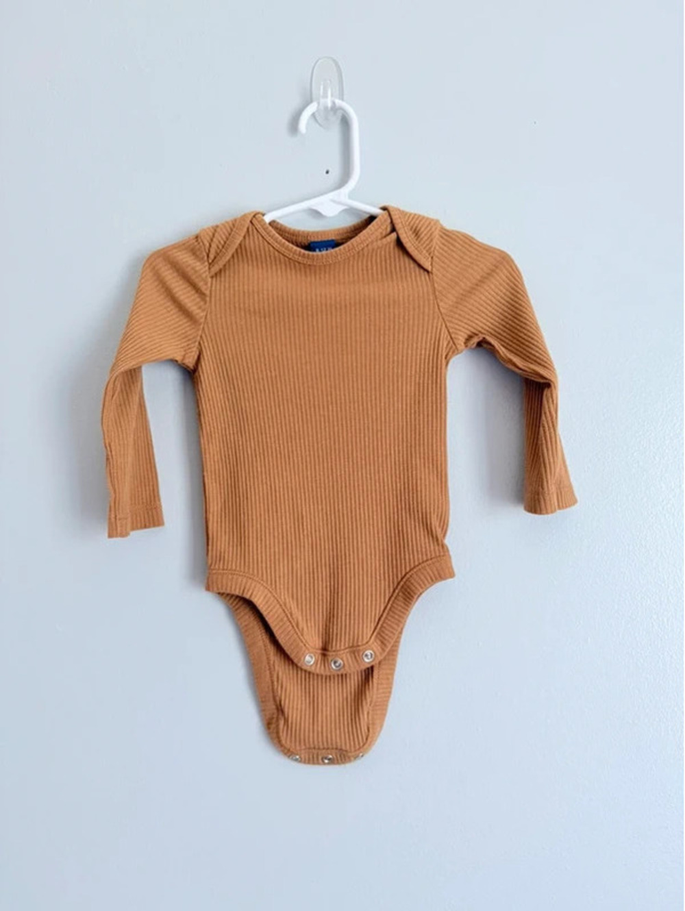 Old Navy Ribbed Long Sleeve Bodysuit 6-12M Tan Neutral